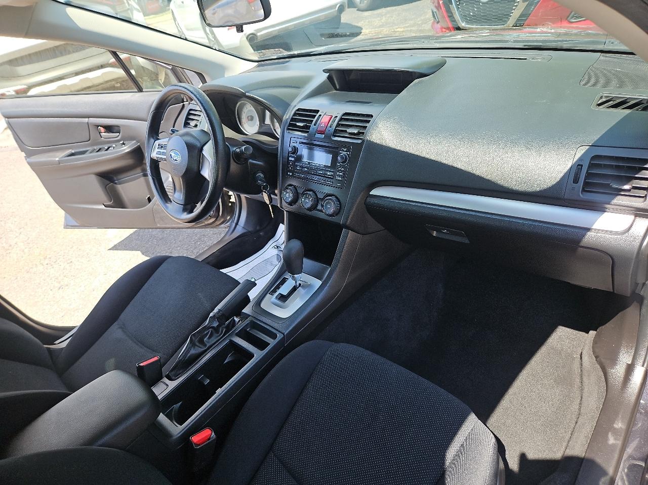 Subaru Impreza Sedan 4dr Auto 2.0i 2014