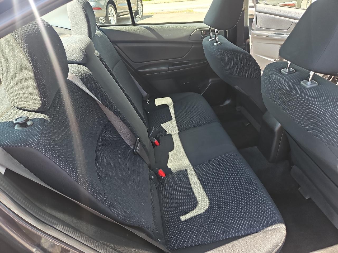 Subaru Impreza Sedan 4dr Auto 2.0i 2014