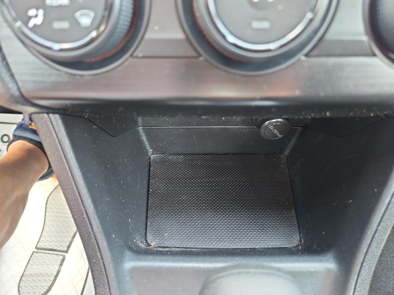 Subaru Impreza Sedan 4dr Auto 2.0i 2014