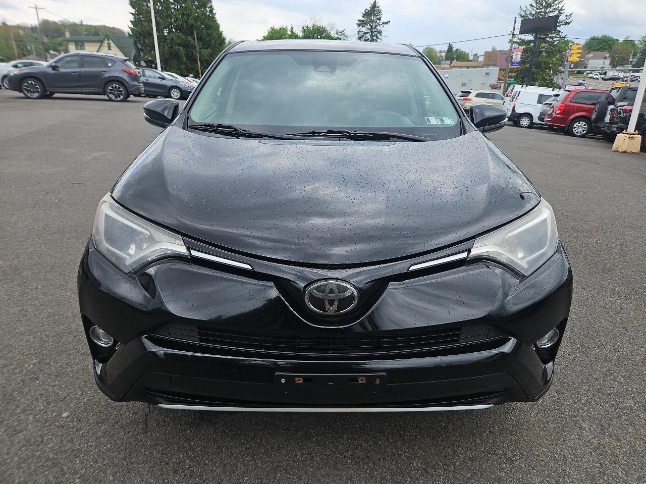Toyota RAV4 AWD 4dr XLE (Natl) 2018