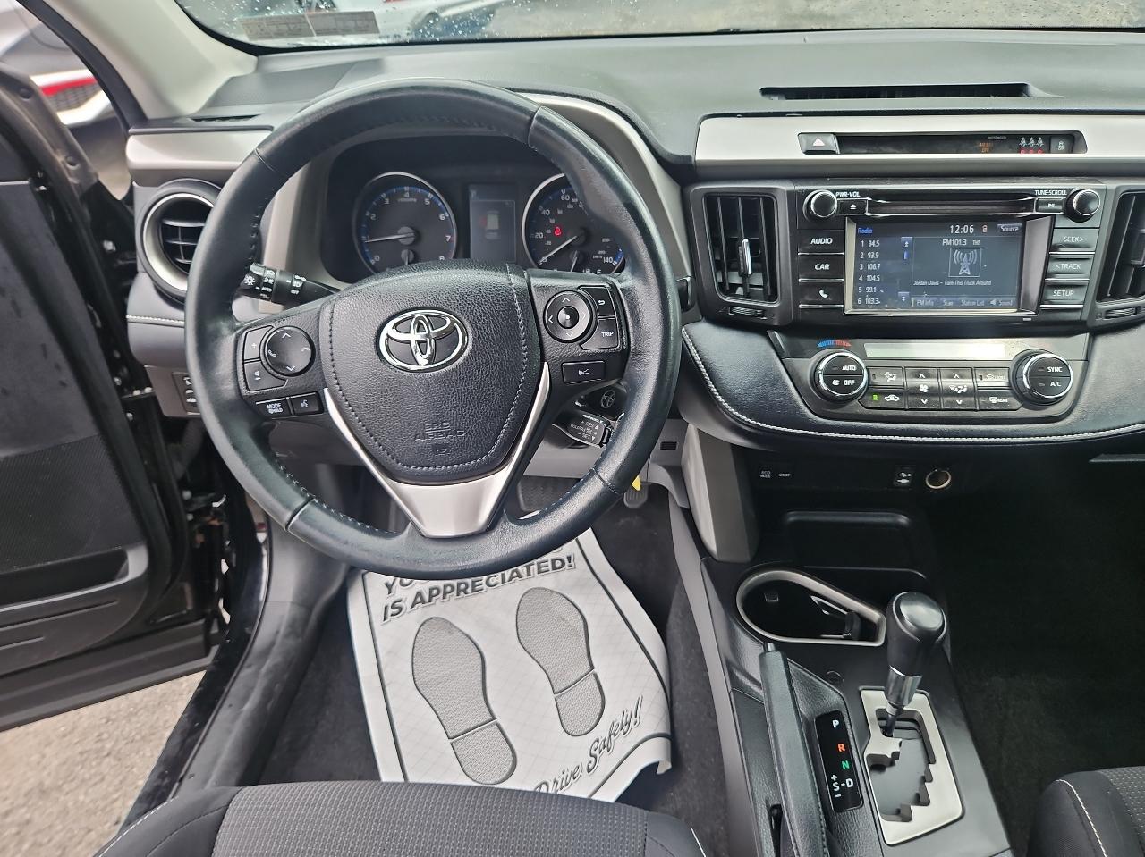 Toyota RAV4 AWD 4dr XLE (Natl) 2018
