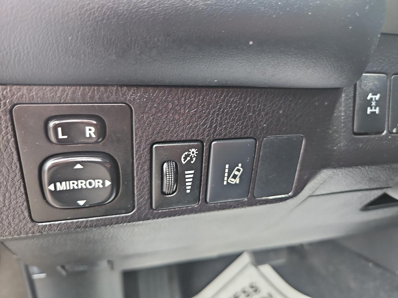 Toyota RAV4 AWD 4dr XLE (Natl) 2018