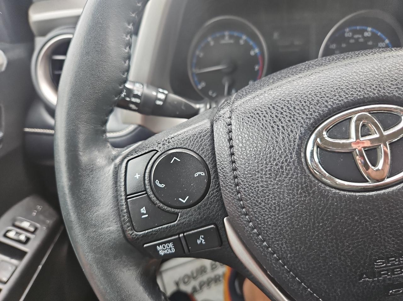 Toyota RAV4 AWD 4dr XLE (Natl) 2018