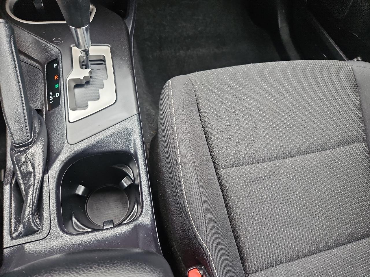 Toyota RAV4 AWD 4dr XLE (Natl) 2018
