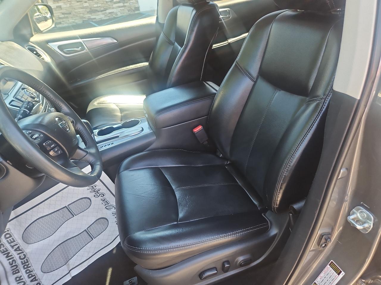 Nissan Pathfinder FWD SL 2018