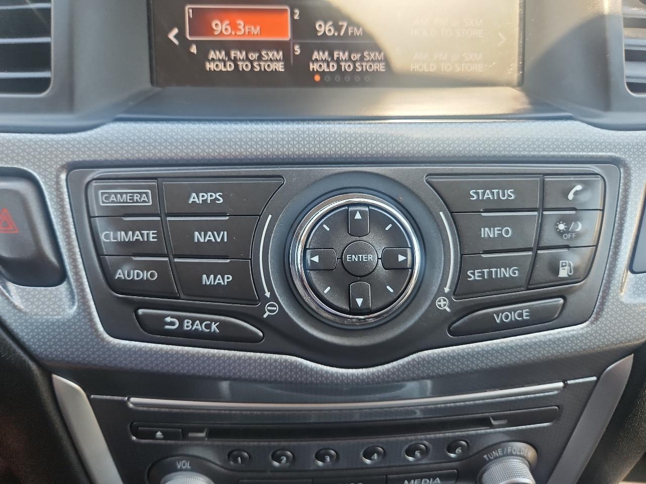 Nissan Pathfinder FWD SL 2018