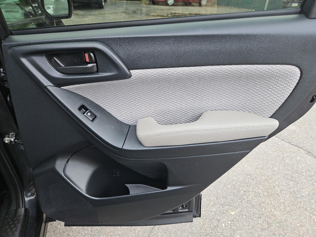 Subaru Forester 2.5i Premium CVT 2017