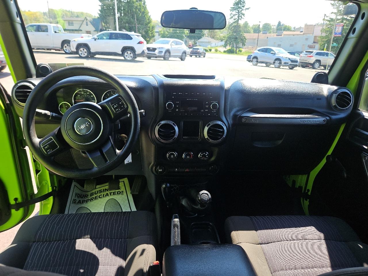 Jeep Wrangler Unlimited 4WD 4dr Sport 2012