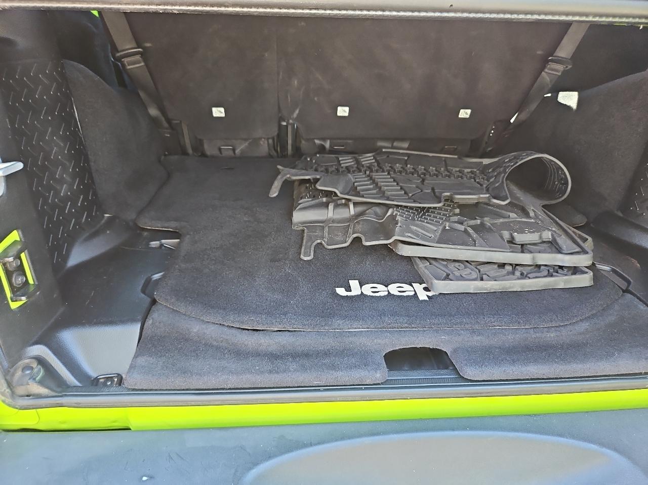 Jeep Wrangler Unlimited 4WD 4dr Sport 2012