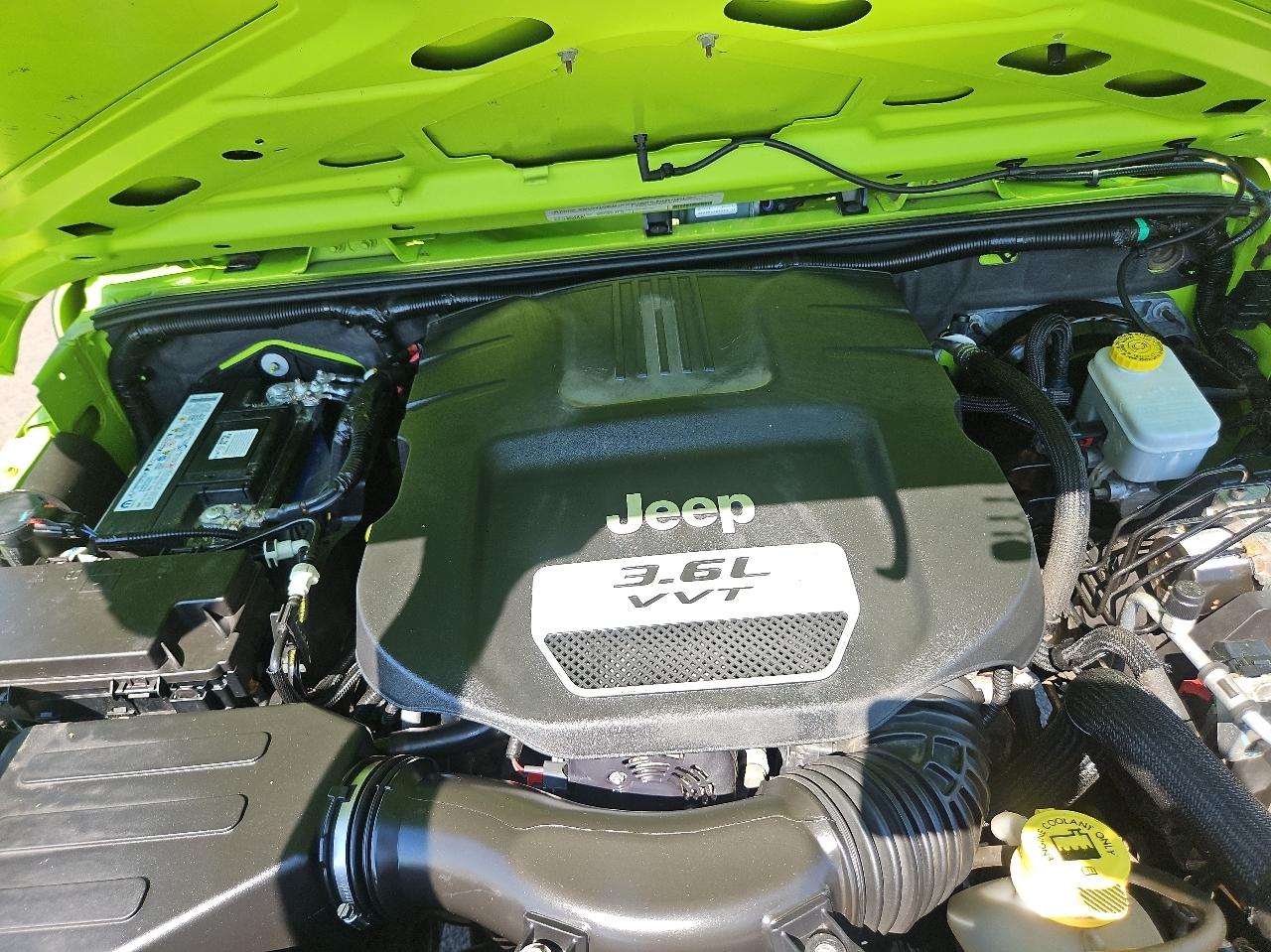 Jeep Wrangler Unlimited 4WD 4dr Sport 2012
