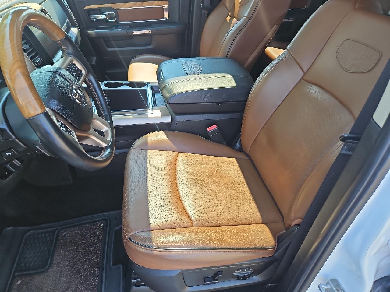 RAM 1500 4WD Crew Cab 149" Laramie Longhorn 2015