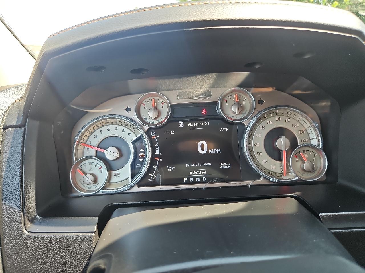RAM 1500 4WD Crew Cab 149" Laramie Longhorn 2015