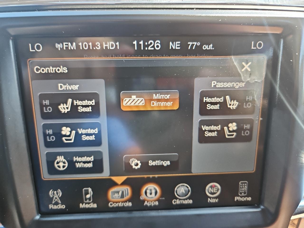 RAM 1500 4WD Crew Cab 149" Laramie Longhorn 2015
