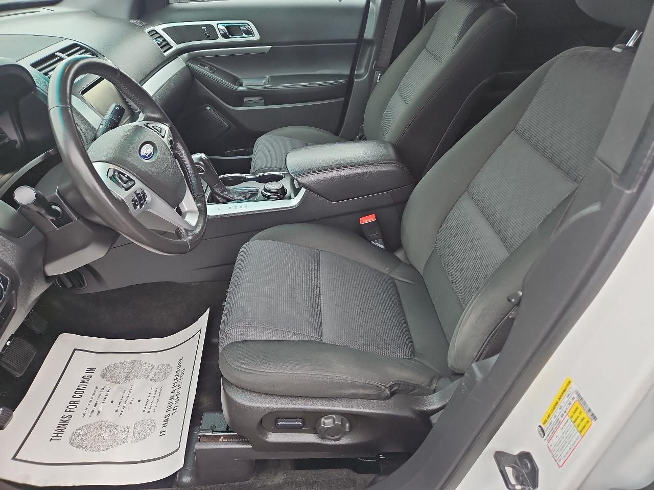 Ford Explorer 4WD 4dr XLT 2015