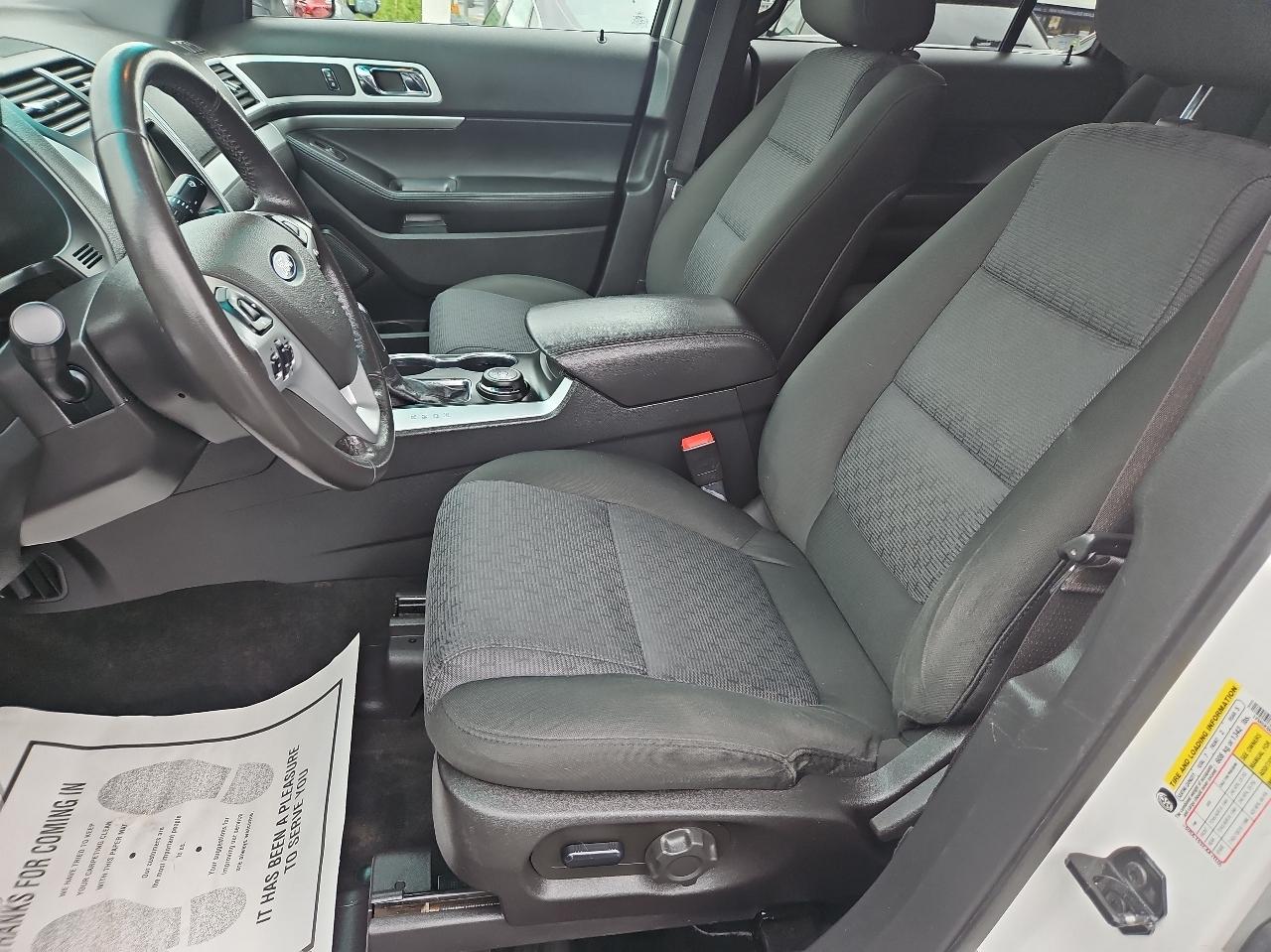 Ford Explorer 4WD 4dr XLT 2015