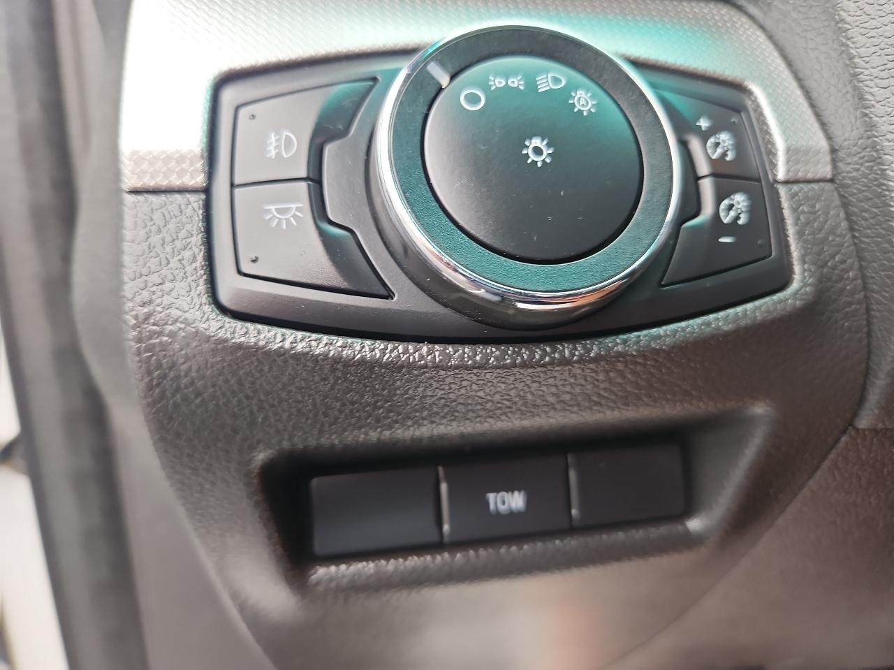 Ford Explorer 4WD 4dr XLT 2015