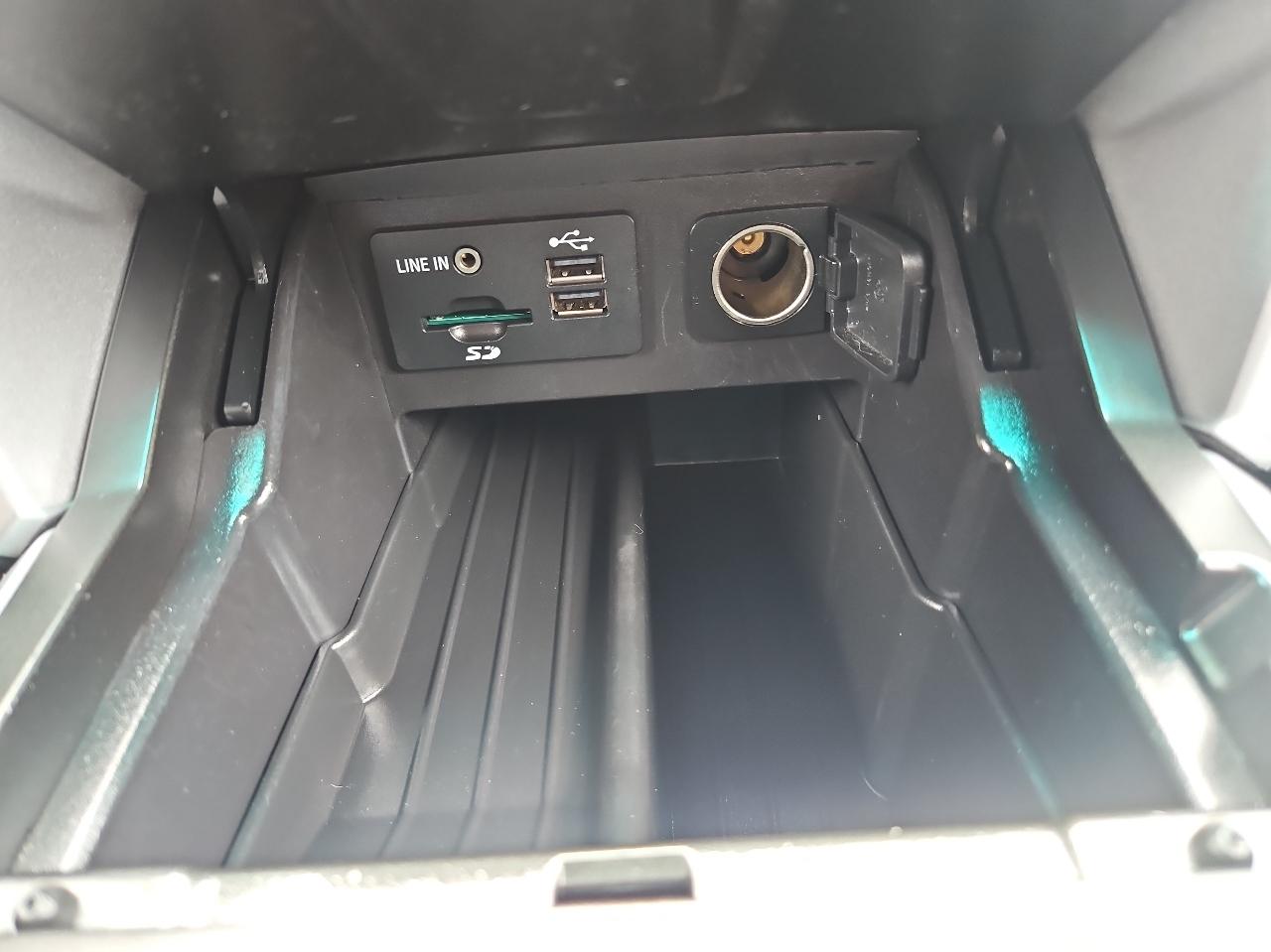 Ford Explorer 4WD 4dr XLT 2015