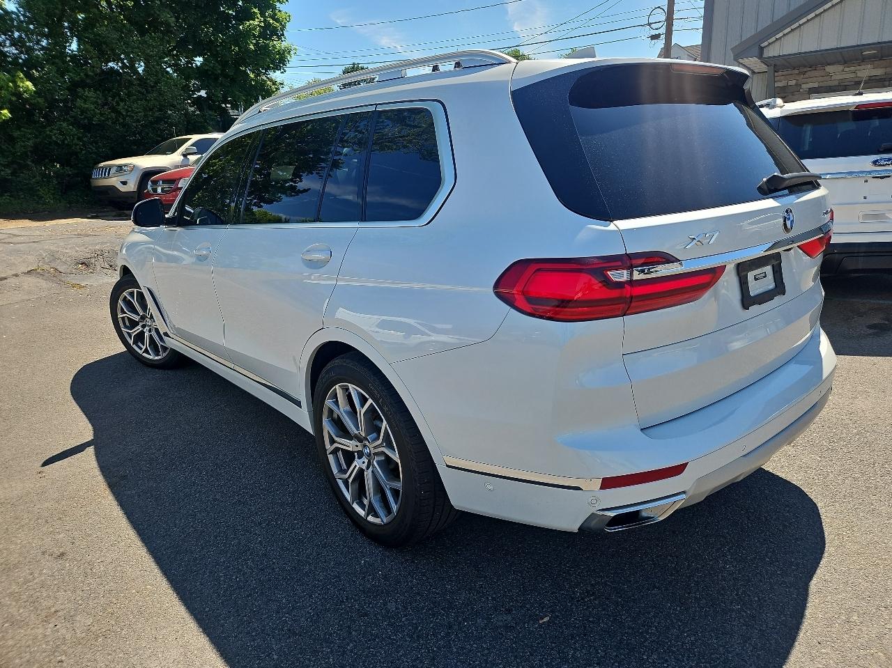 BMW X7 xDrive40i Sports Activity Vehicle 2022