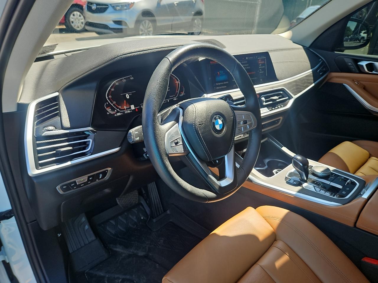 BMW X7 xDrive40i Sports Activity Vehicle 2022
