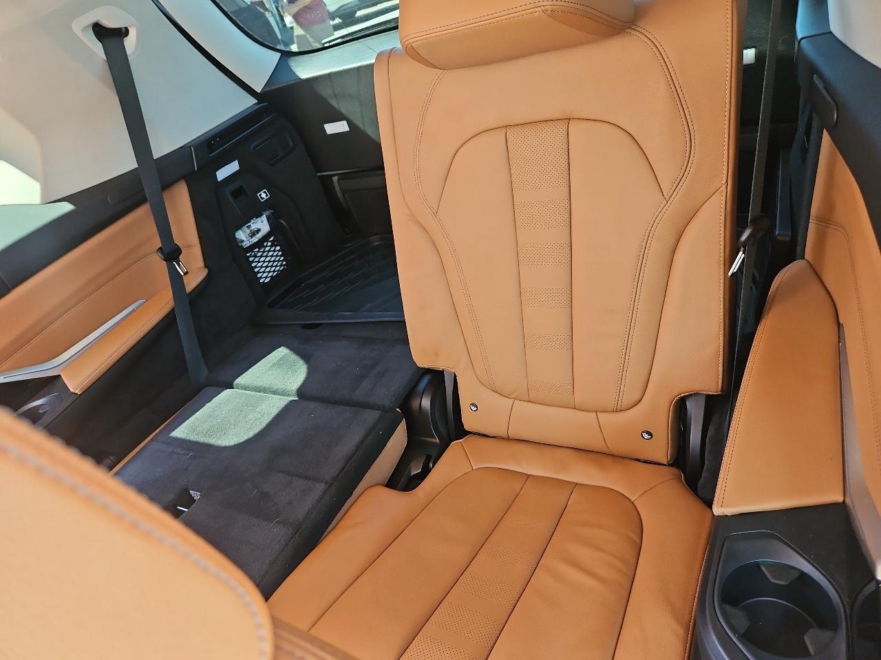 BMW X7 xDrive40i Sports Activity Vehicle 2022