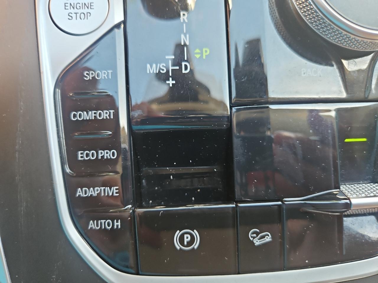 BMW X7 xDrive40i Sports Activity Vehicle 2022