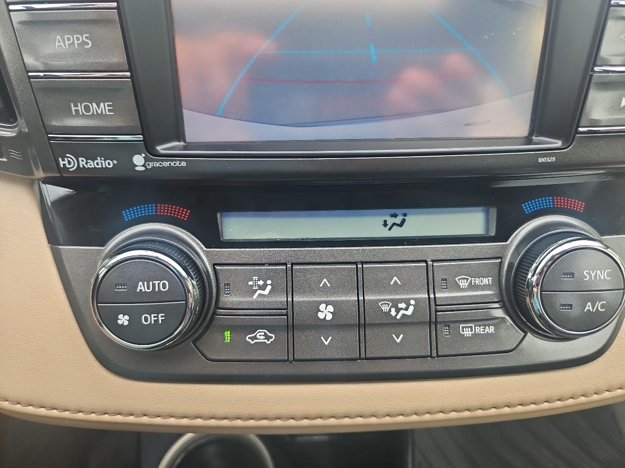 Toyota RAV4 AWD 4dr XLE (Natl) 2014