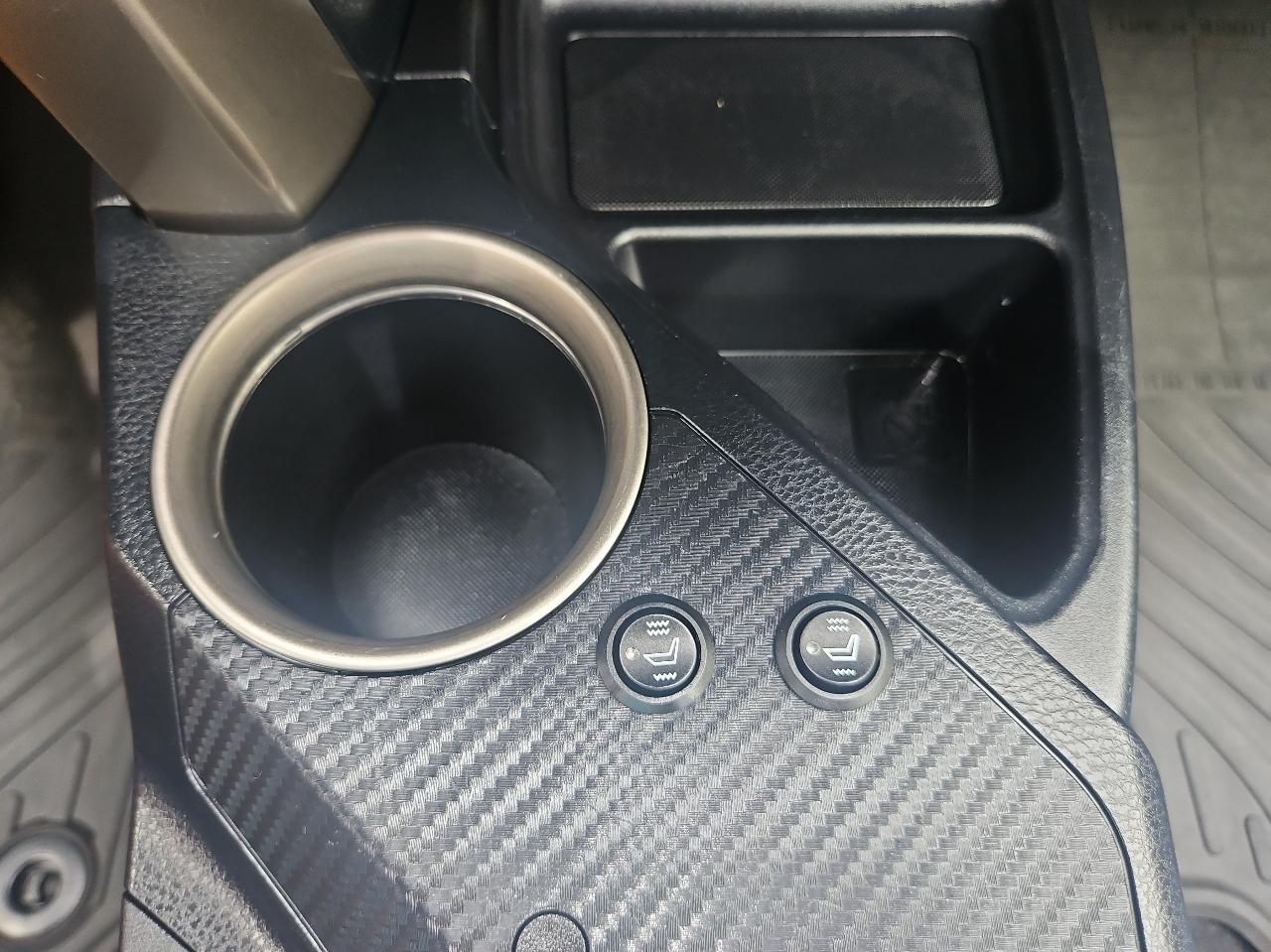 Toyota RAV4 AWD 4dr XLE (Natl) 2014