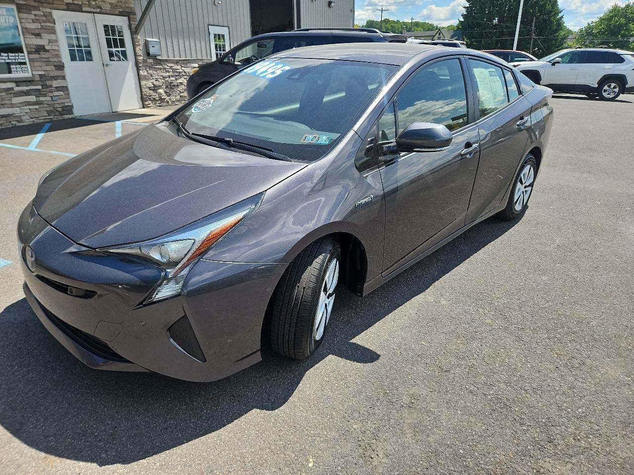 Toyota Prius Two 4D Hatchback 2018