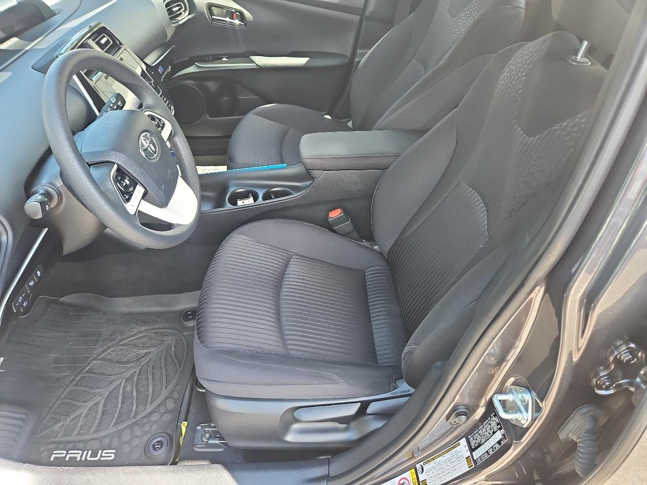 Toyota Prius Two 4D Hatchback 2018