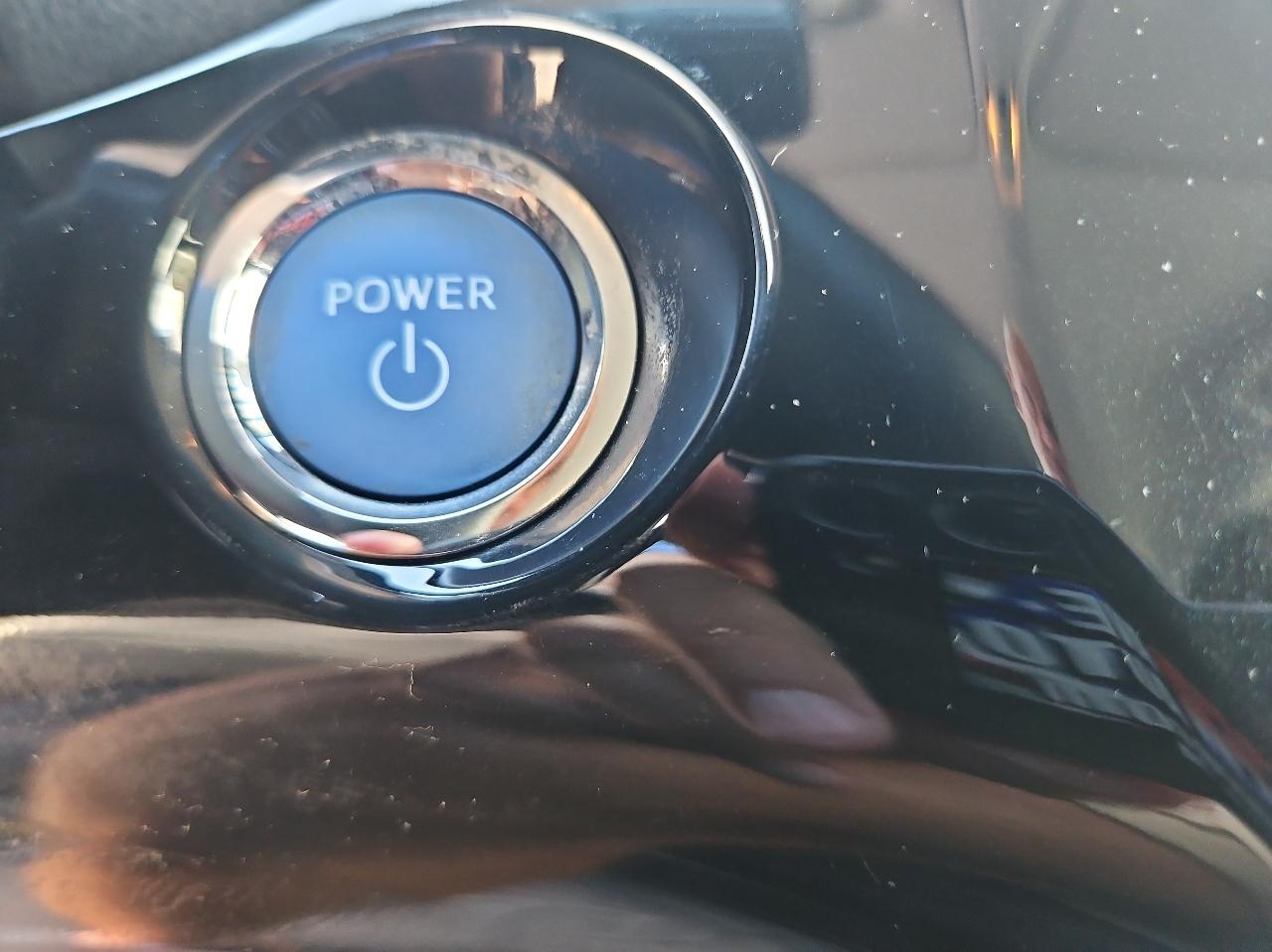 Toyota Prius Two 4D Hatchback 2018