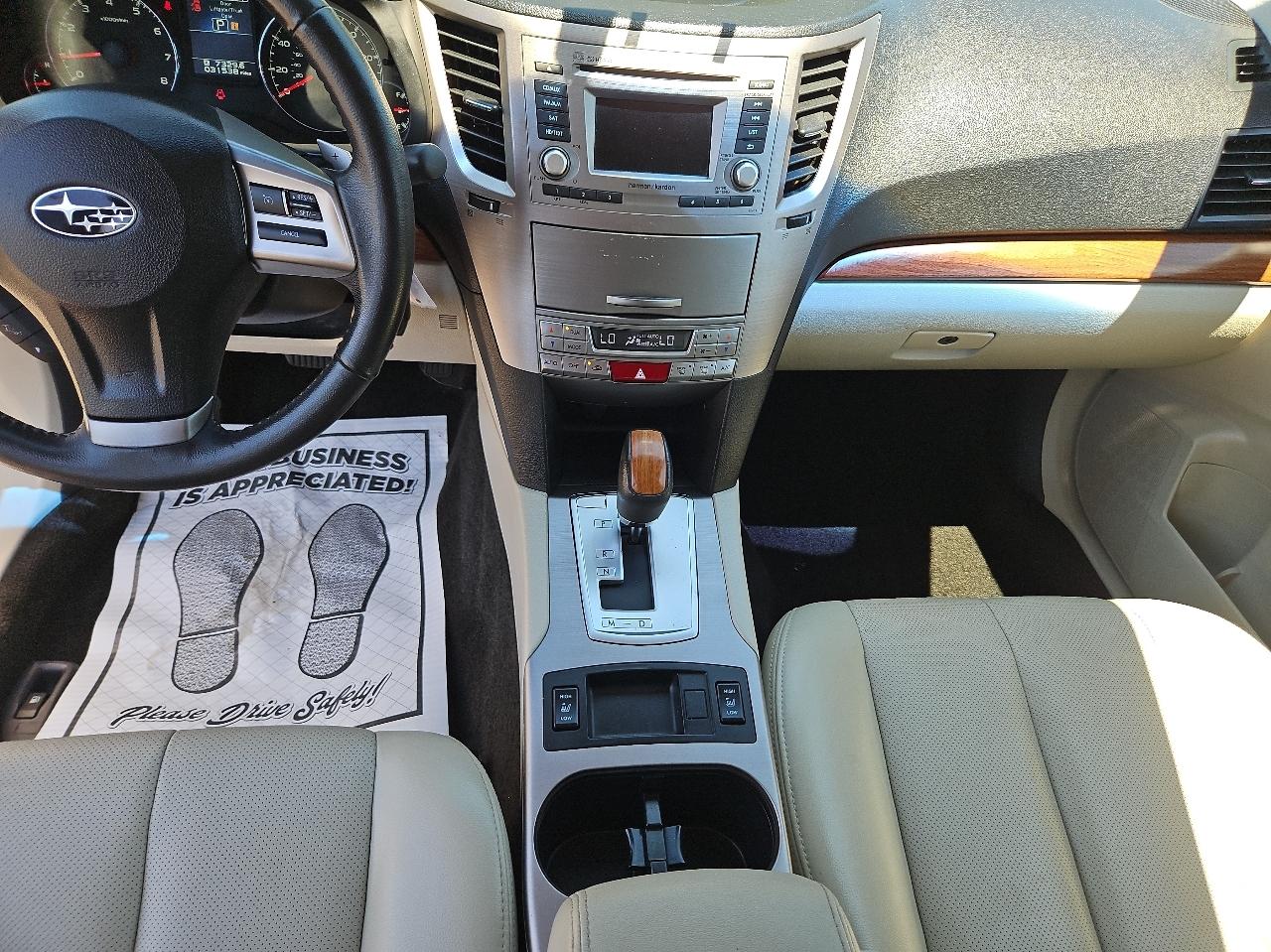 Subaru Outback 4dr Wgn H4 Auto 2.5i Limited 2013