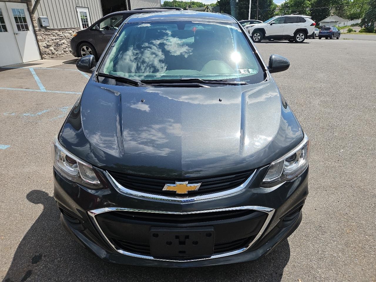 Chevrolet Sonic 4dr Sdn Auto LT 2017