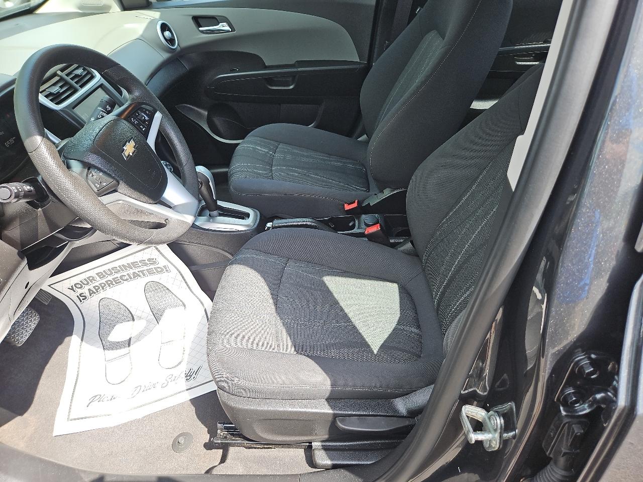 Chevrolet Sonic 4dr Sdn Auto LT 2017