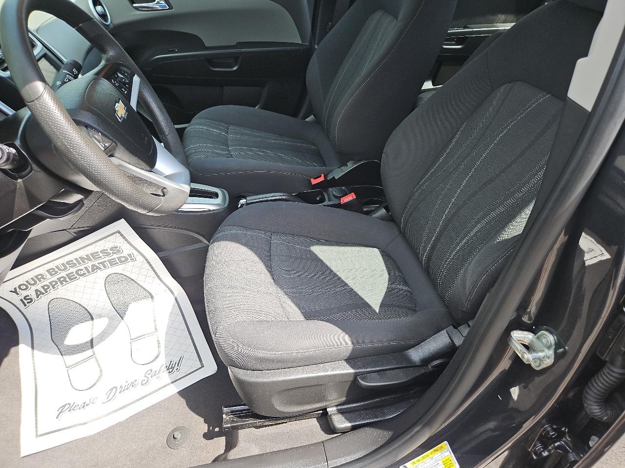 Chevrolet Sonic 4dr Sdn Auto LT 2017