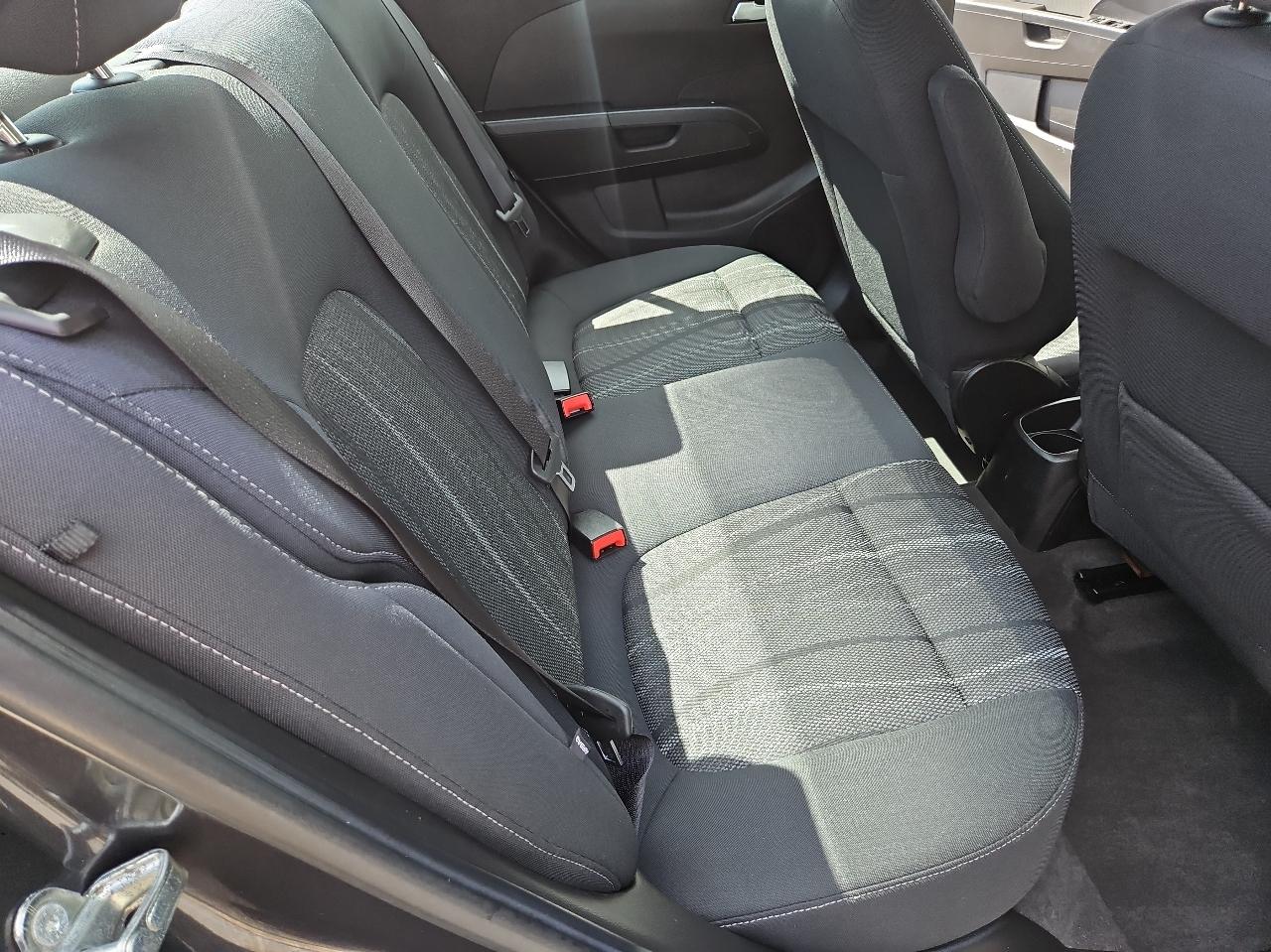 Chevrolet Sonic 4dr Sdn Auto LT 2017