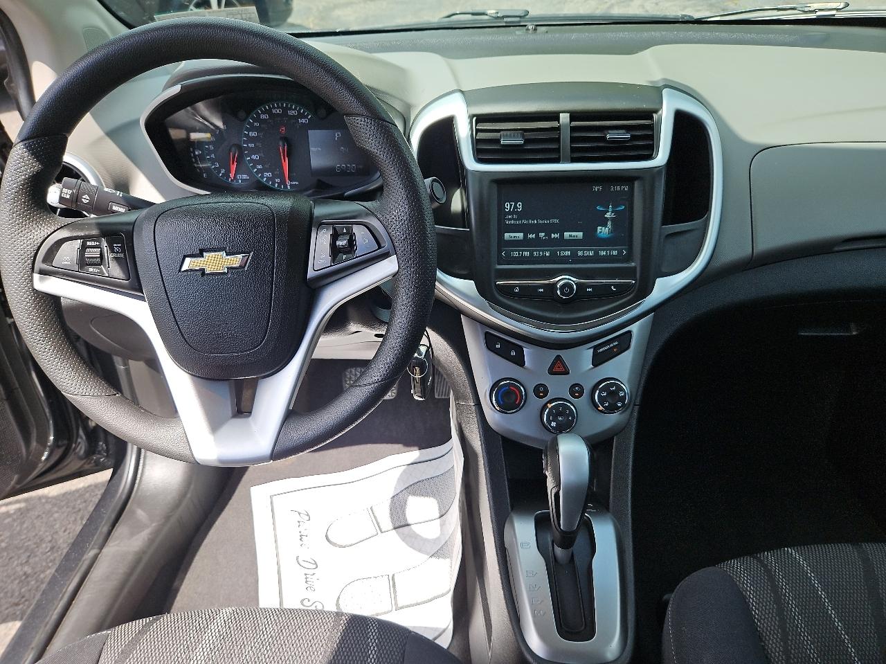 Chevrolet Sonic 4dr Sdn Auto LT 2017