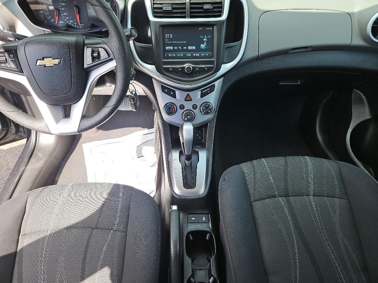 Chevrolet Sonic 4dr Sdn Auto LT 2017