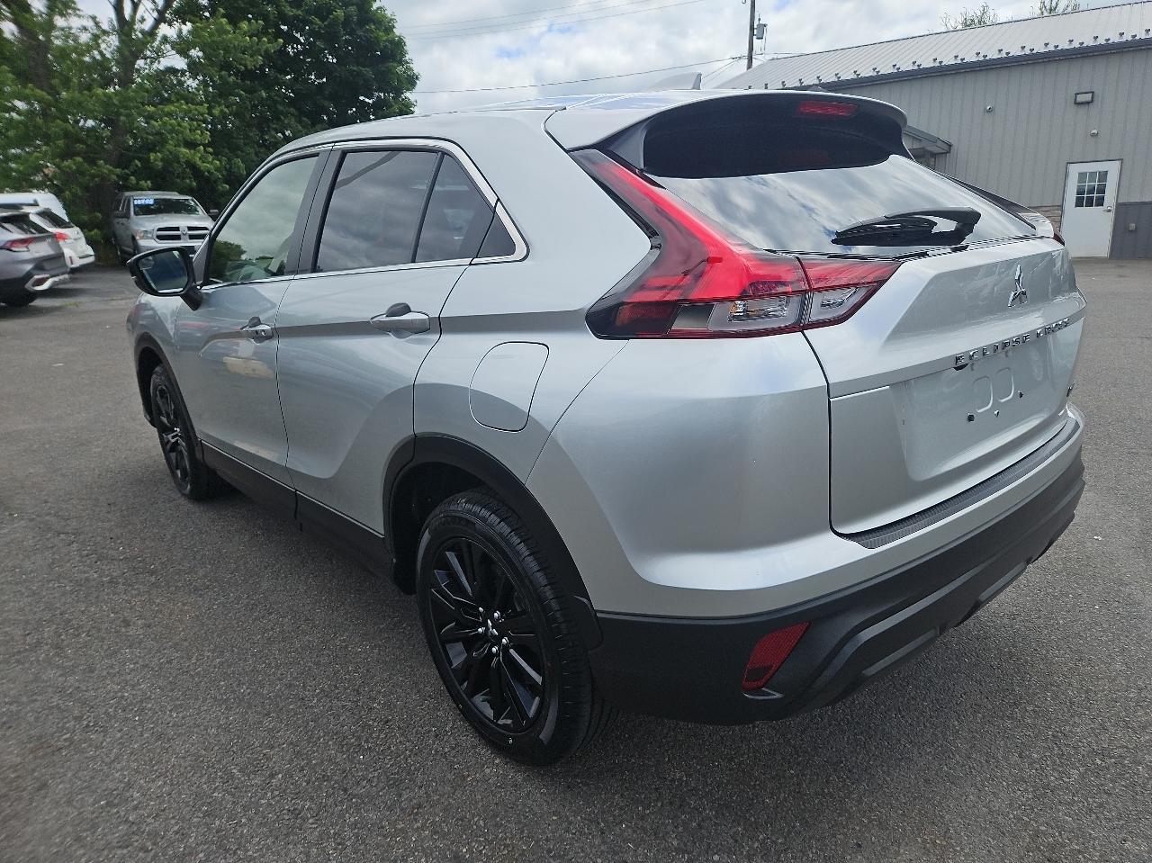 Mitsubishi Eclipse Cross LE AWD 2024