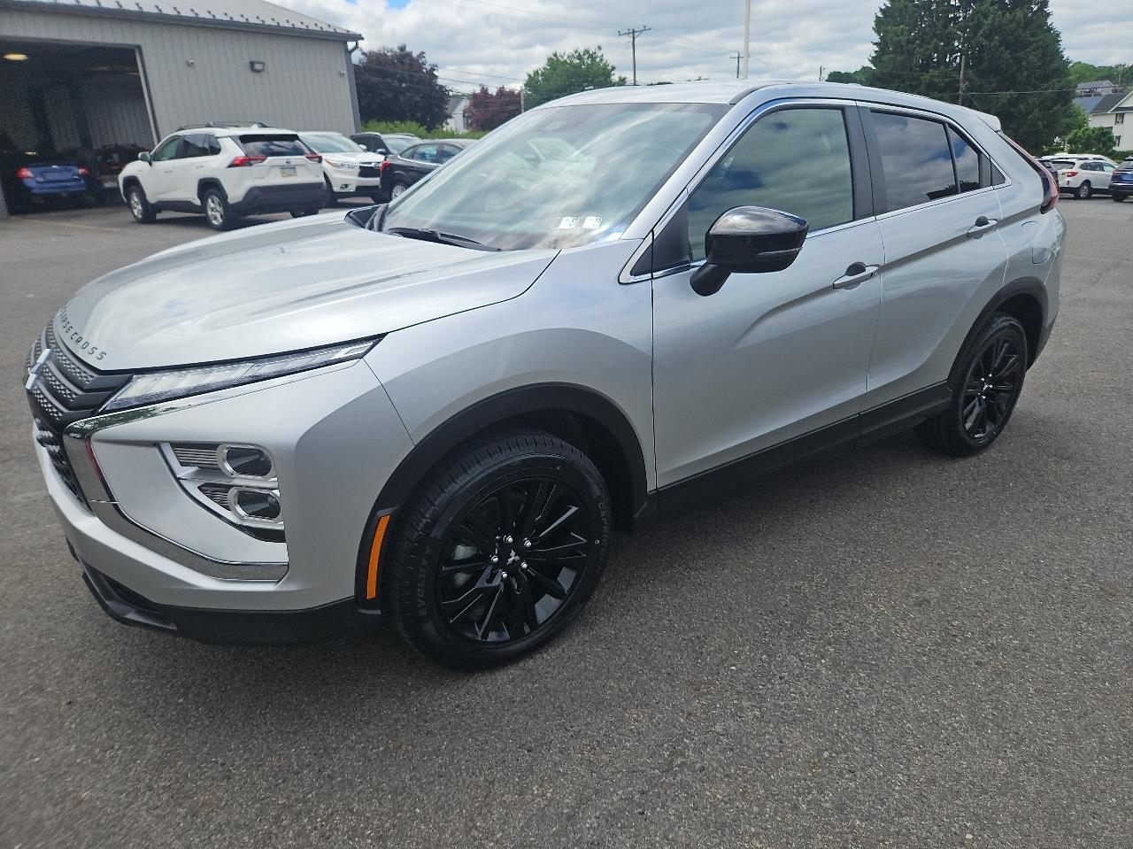 Mitsubishi Eclipse Cross LE AWD 2024