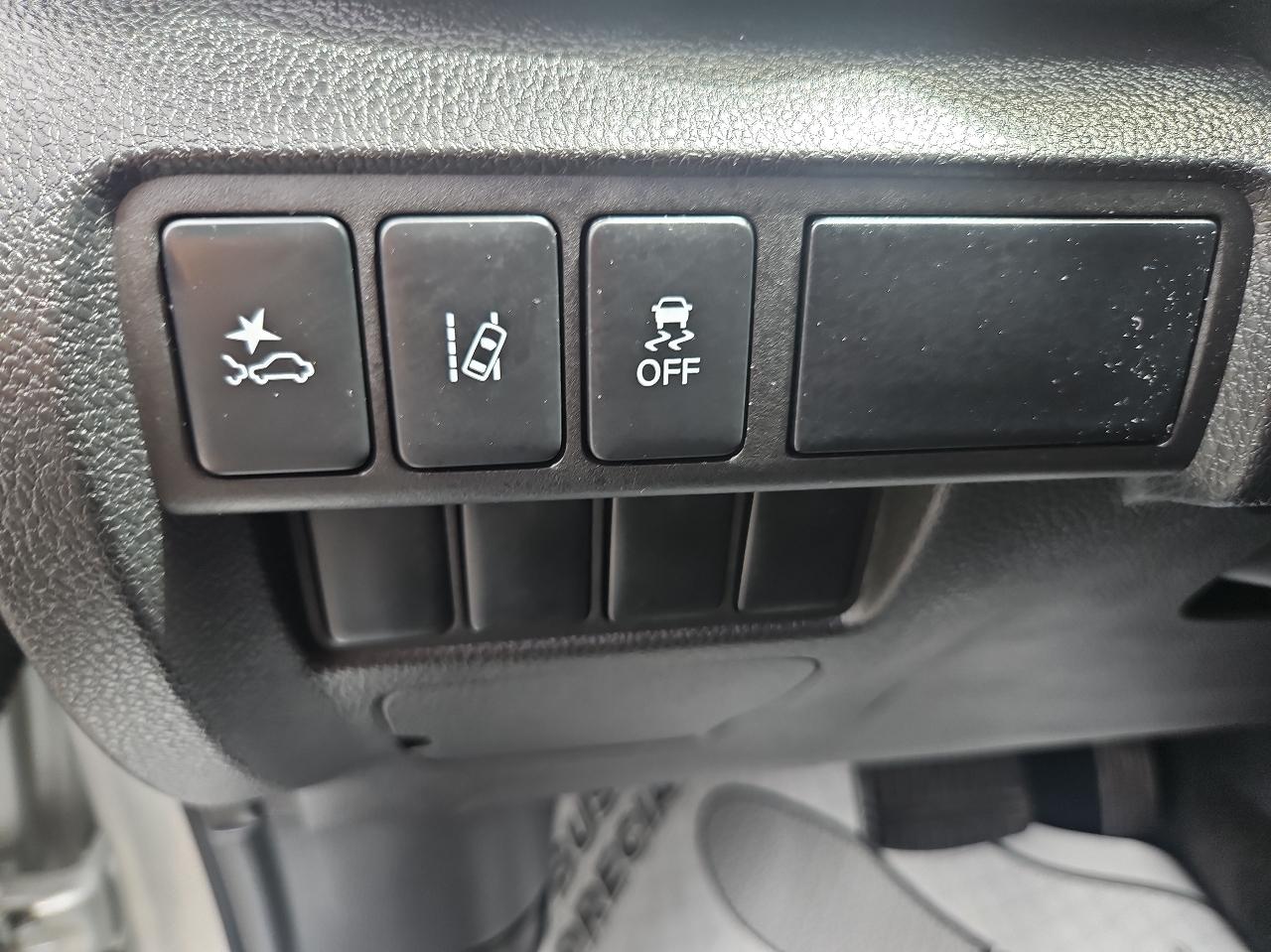 Mitsubishi Eclipse Cross LE AWD 2024
