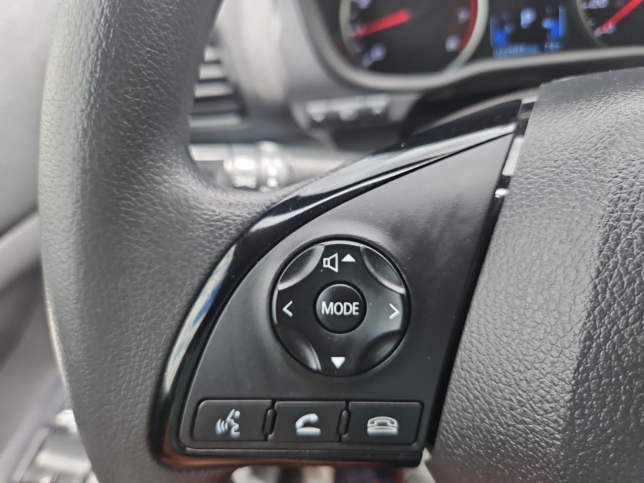 Mitsubishi Eclipse Cross LE AWD 2024