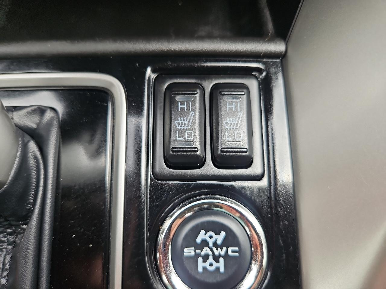 Mitsubishi Eclipse Cross LE AWD 2024