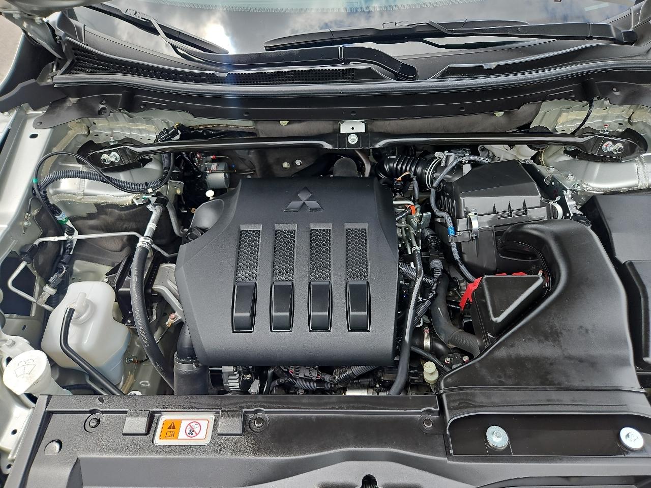 Mitsubishi Eclipse Cross LE AWD 2024