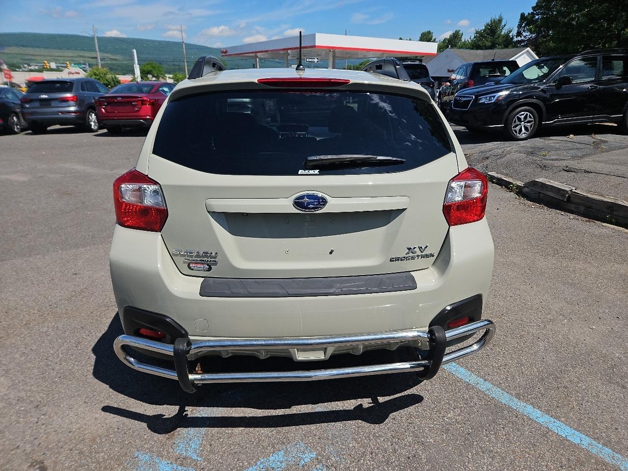 Subaru XV Crosstrek 5dr CVT 2.0i Premium 2015