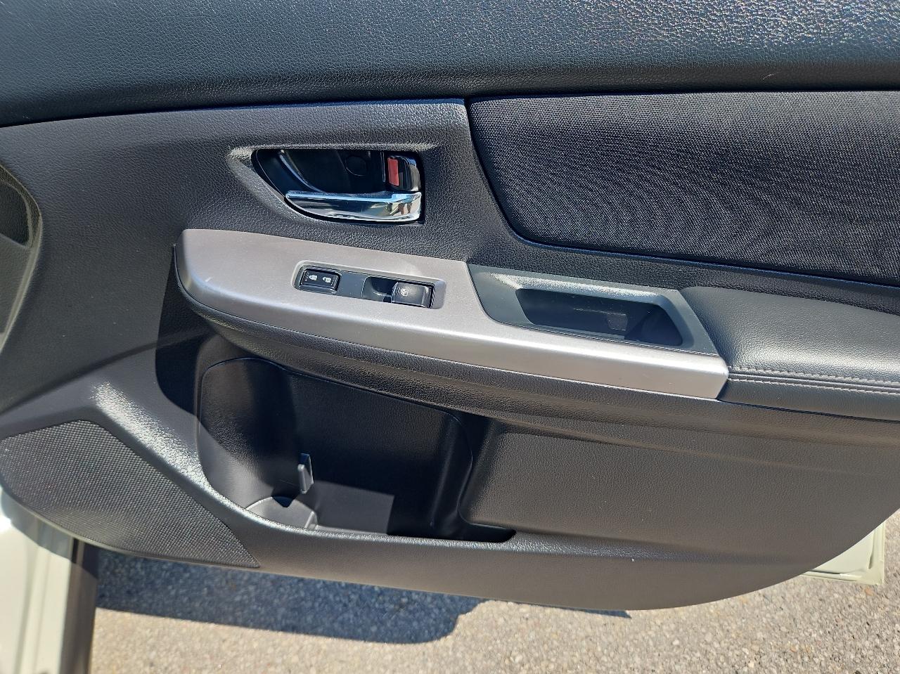 Subaru XV Crosstrek 5dr CVT 2.0i Premium 2015