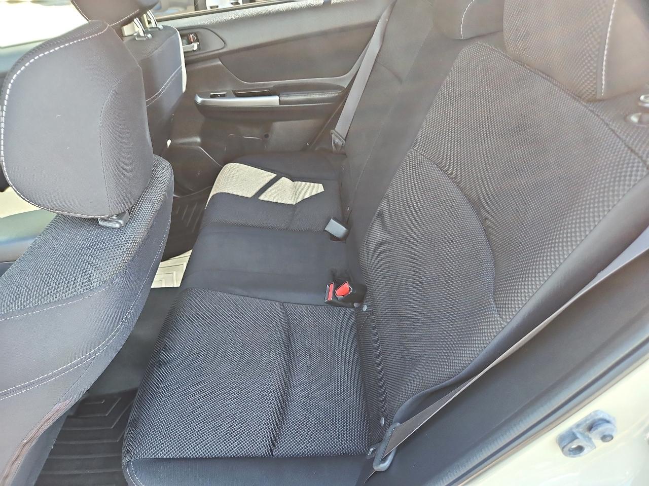 Subaru XV Crosstrek 5dr CVT 2.0i Premium 2015
