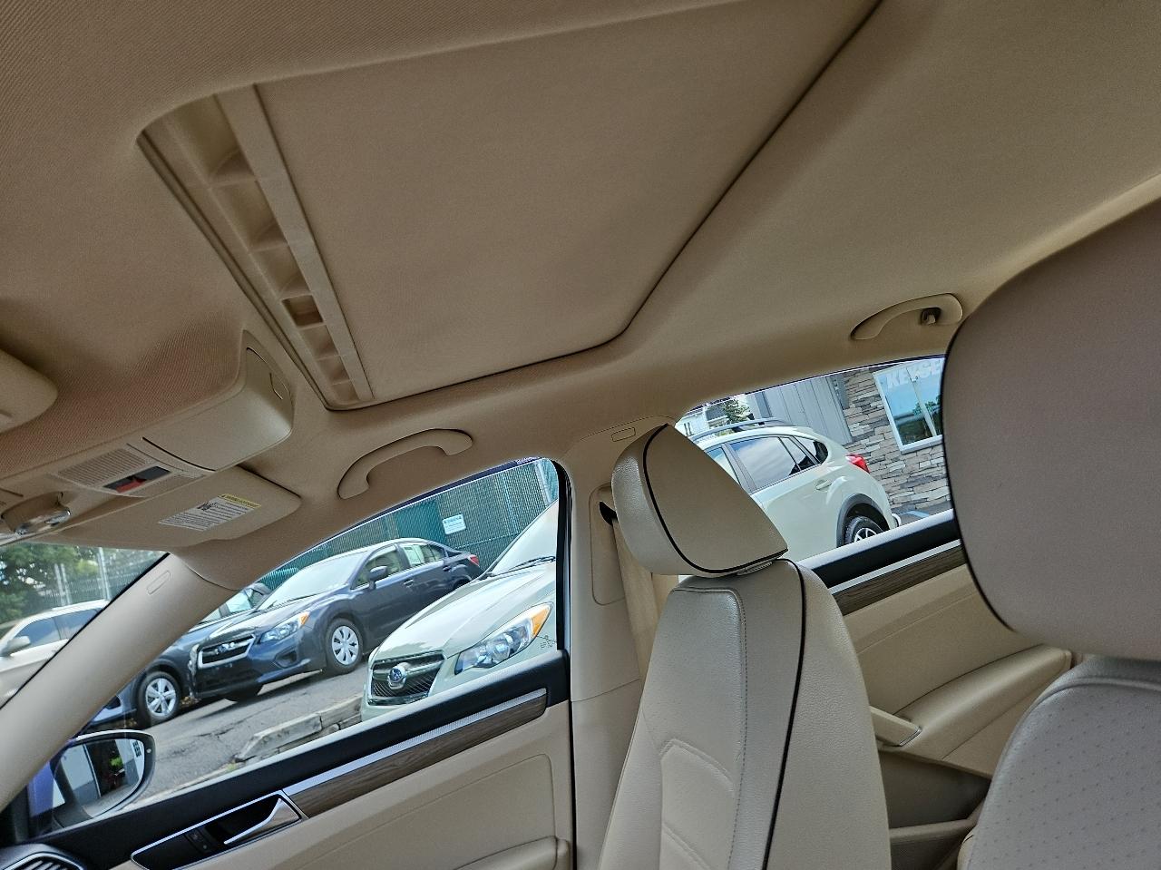 Volkswagen Passat 1.8T SE w/Technology Auto 2017