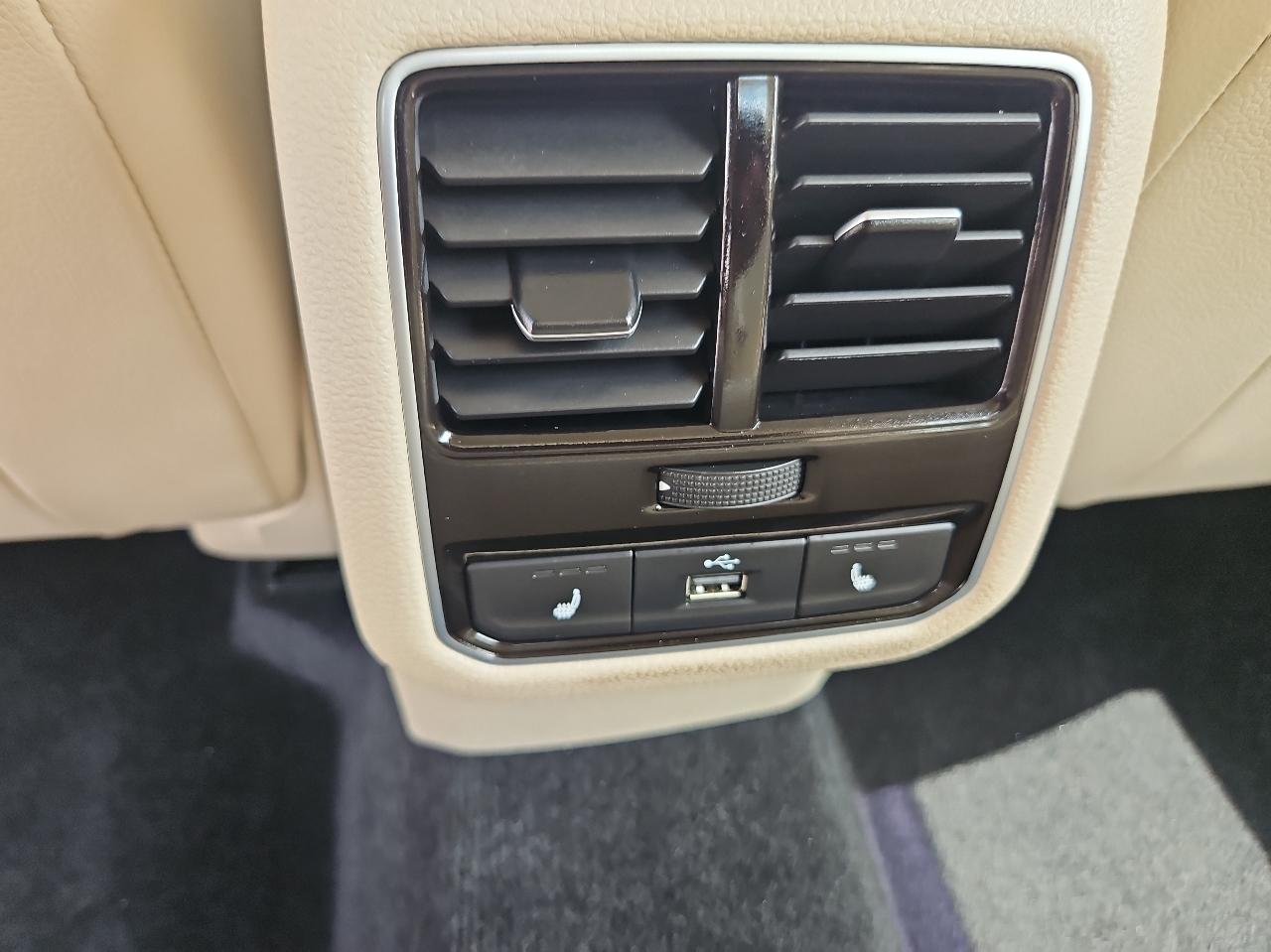 Volkswagen Passat 1.8T SE w/Technology Auto 2017