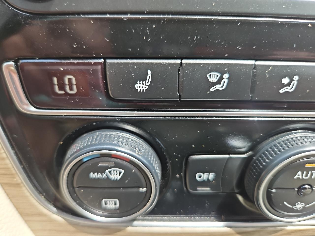 Volkswagen Passat 1.8T SE w/Technology Auto 2017