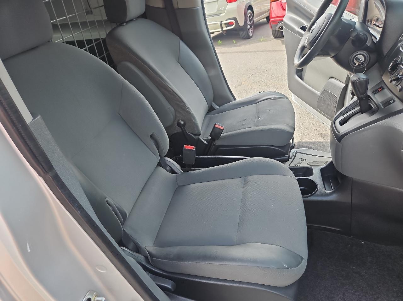 Nissan NV200 I4 SV 2014
